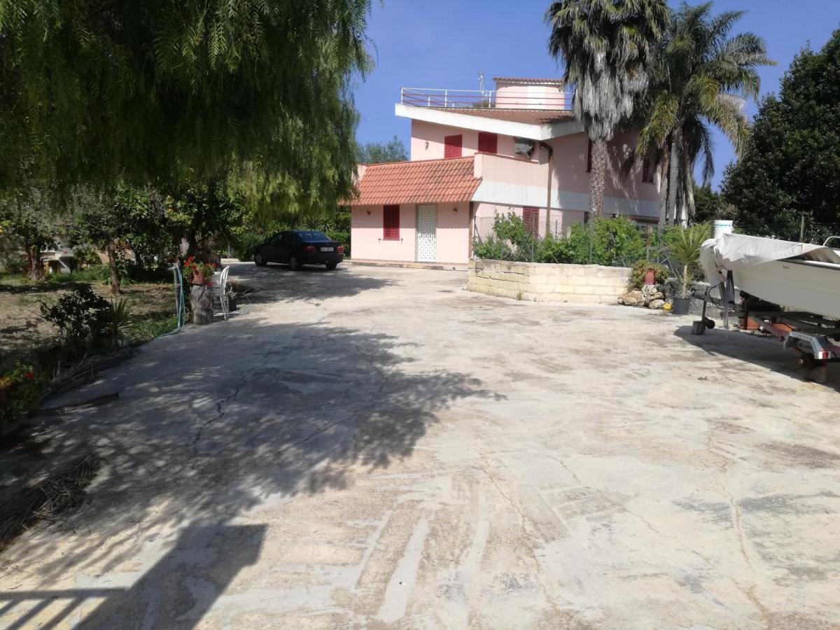 Profumo Di Mare Fronte Spiaggia Lido di Noto Eksteriør bilde